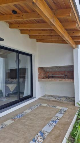 One-Bedroom House image 3