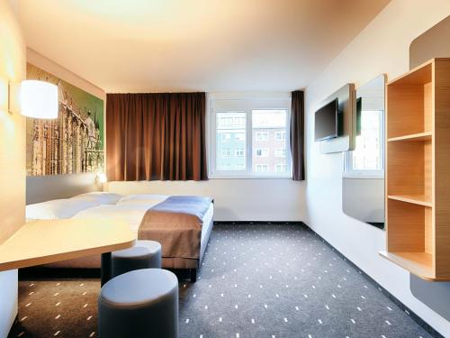 hotel photo