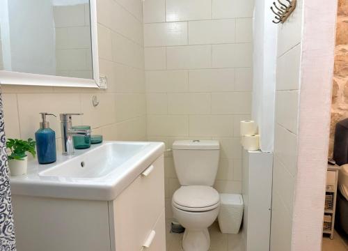 Authentic Jerusalem Apt, Cosy and Central!, Jerusalem (Foto 5)