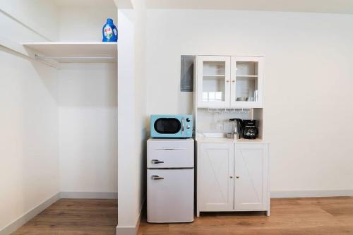 Newly Renovated Studio for 2 Prime LA Location, Los Angeles (Foto 5)