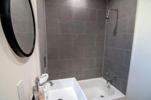 Newly Renovated Studio for 2 Prime LA Location, Los Angeles (Foto 8)