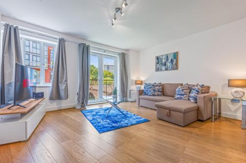 Luxury 2BR Apartment with Balcony views and Parking, Birmingham (fotografie 2)