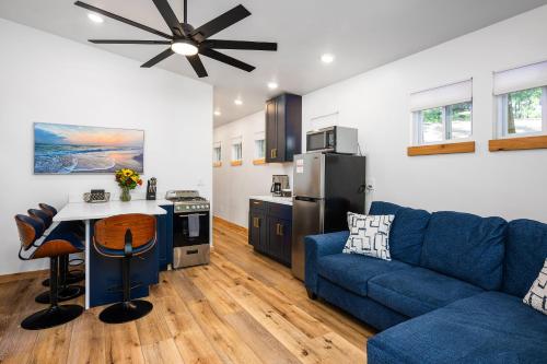 Arbutus Lake 3 Bedroom Cottage in Traverse City, USA