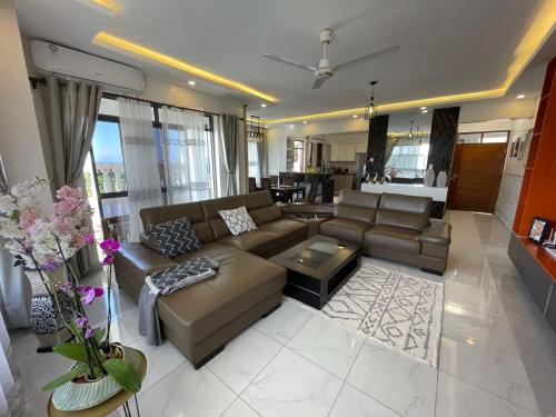 Mambo Sea view 3bd Penthouse Mombasa in Mombasa