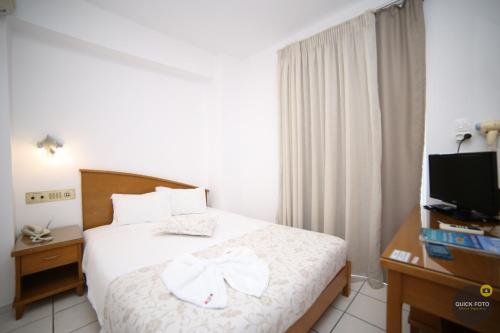 Astali Hotel Located in Rethymno, Astali Hotel is a perfect starting point from which to explore Crete Island. Offering a variety of facilities and services, the property provides all you need for a good nights s