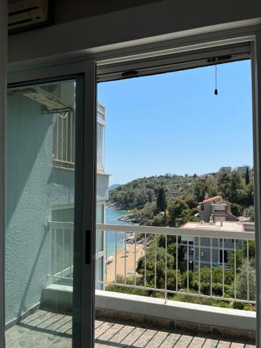 Balcony By The Sea in Toska