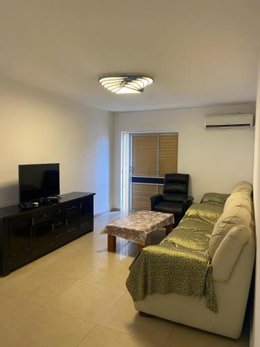 arad rooms to rent - ערד חדרים להשכרה in Rotem