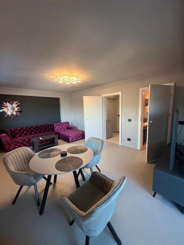 Seashells Stay in Mamaia-Sat