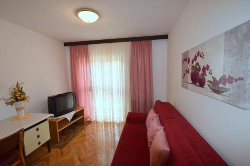 Apartment Mirjana - image 5