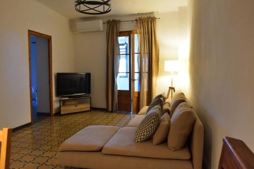 Létesítmények, La Rectoria in Os de Balaguer