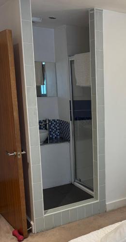 City centre flat available for bookings of 2 weeks or more, Mánchester (foto 8)