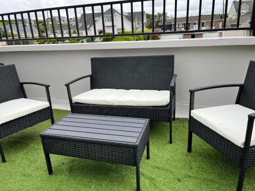 Lahinch Central 3-Bed Retreat in ลาฮินช์