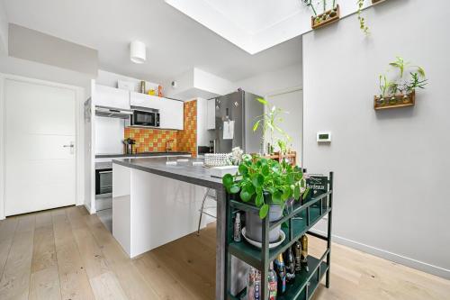 Le Nina - Duplex - Terrasse - 3 BDR - Proche Paris in Буа-Коломб