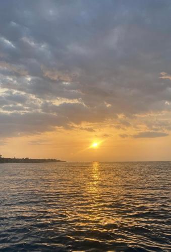 ทัศนียภาพ, Bungalow tra natura e mare in โกรโตเน