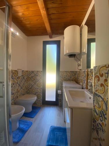 ห้องน้ำ, Bungalow tra natura e mare in โกรโตเน