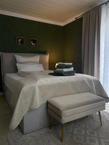 Schäferstr 43 (Schaferstr 43) in ไพเนอ