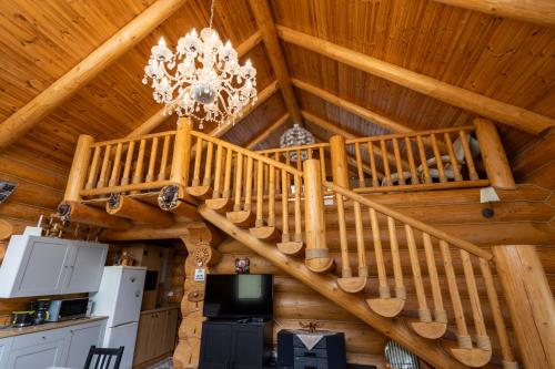 Alvi in 瓦特拉摩奧杜維泰