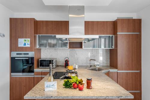 Art Apartment - image 14