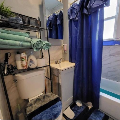 Homely 3 Bedroom unit in Newark, USA