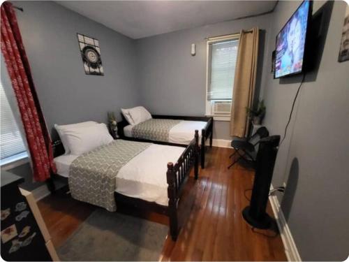 Homely 3 Bedroom unit in Newark, USA