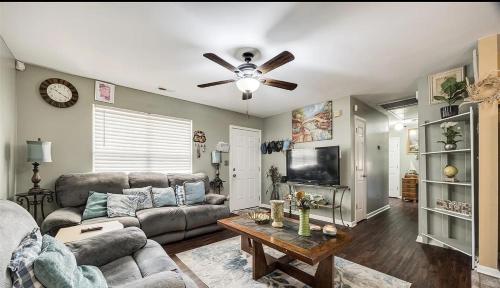 Cozy hill, Rock Hill