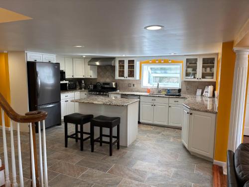 Konyha, Large family house on the lake in Greenwood Lake (NY)