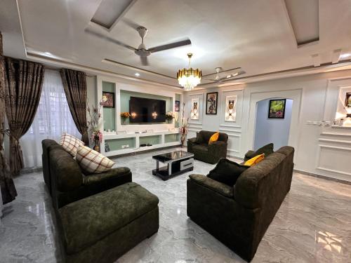 Arek Condos Accra in เทซาโน