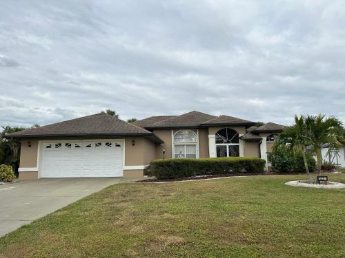Freshwater Canal Pool Home