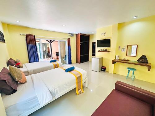 room detail thumbnail 0