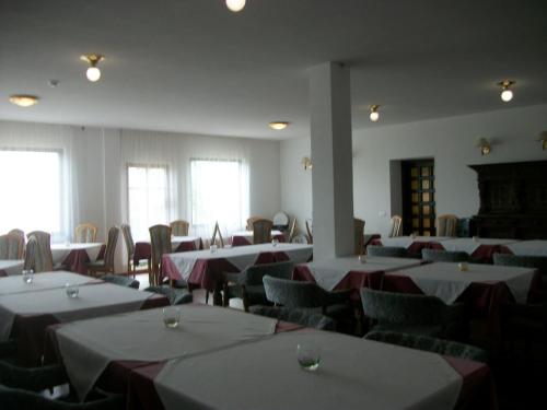 餐廳, Agri-park Casa Miramonte in 羅佐內