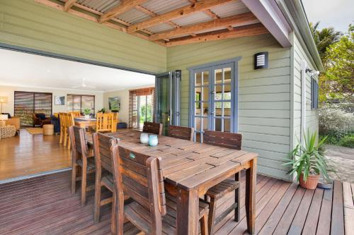 Pax & Coral - Pet Friendly House with Spa in 저비스 베이