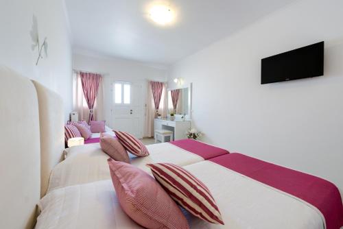 Dream Island Hotel - image 2