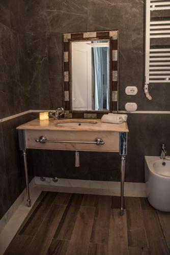 Monte Cenci Hotel - image 2