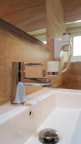 D Townhouse Boutique Suites