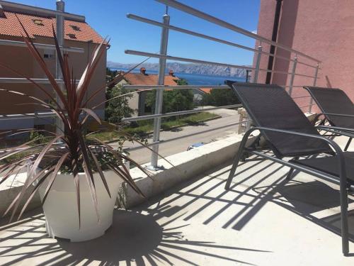 Skats, Apartments Cosic in Klenovica