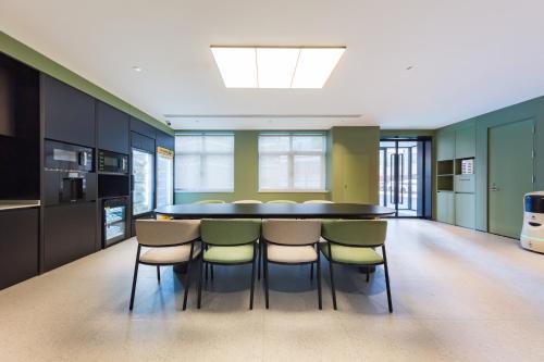 Facilities, Hi Inn Xizhimen Subway Station, Beijing in Beijing Exhibition Ctr & Xizhimen