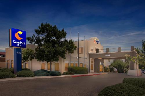 Comfort Inn Santa Fe South - 숙소 외관