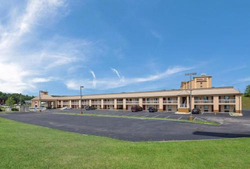 Econo Lodge Inn & Suites East in Knoxville, USA