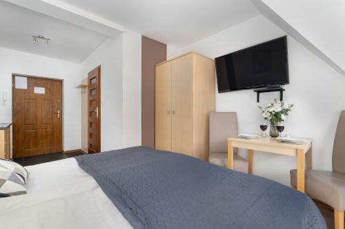 Cosy Studio Strzelców Podhalańskich 40 in Kościelisko with View of the Mountain by Noclegi Renters obrázok