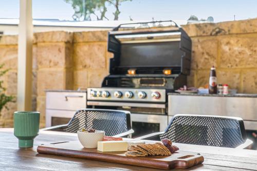 Létesítmények, Beauty And the Beach Coastal Comfort at its best. in Guilderton