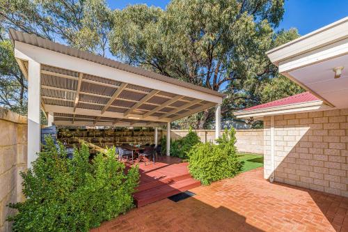 Létesítmények, Beauty And the Beach Coastal Comfort at its best. in Guilderton