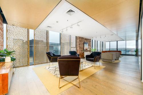 المرافق, Luxury 1BR Apt with Lake Views in Belconnen - Hosted by Canstay in بلكونين
