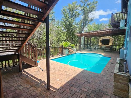 Exterior view of Bokmakierie Place