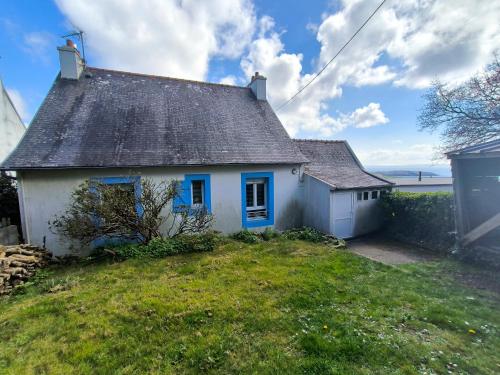 Jolie maison vue sur mer in Telgruc-sur-Mer