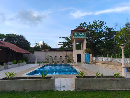 Swimming pool, QURATA RIVERSIDE RESORT in Kuala Ibai