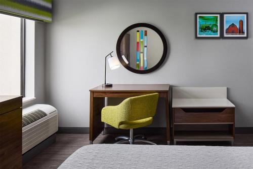 1 queen bed