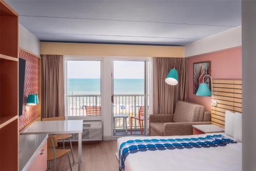 Golden Sands Carolina Beach Oceanfront, Tapestry by Hilton