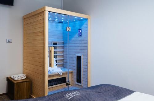 Sauna, Lipa Plac in Postojna