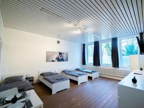 Monteurwohnung in Gülzow für bis zu 7 Personen mit WLAN, Parkplatz & Gemeinschaftsküche - RZ02 in Gülzow, Deutschland