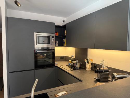Appartement de luxe 6 personnes 3 chambres Meribel Mottaret location du samedi au samedi in Meribel